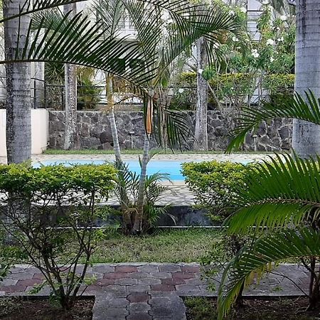 Blue Sky Villa Grand Baie Exterior foto